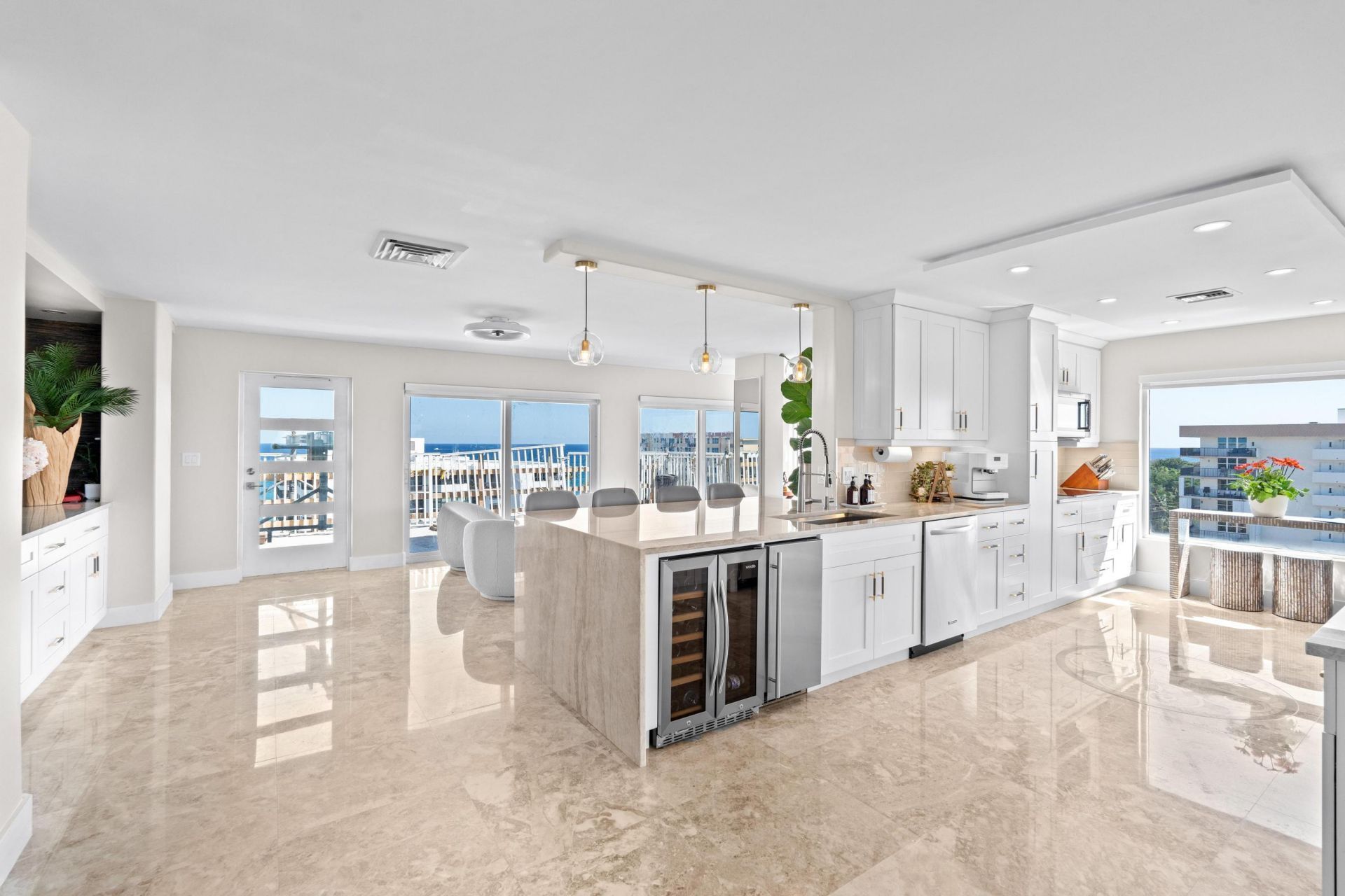 1160 Hillsboro Mile, Hillsboro Beach, FL 33062 Photo