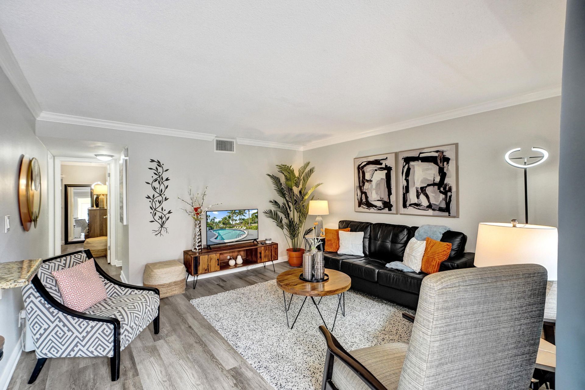 1125 NE 16th Place, Unit 209, Fort Lauderdale, FL 33305 Photo