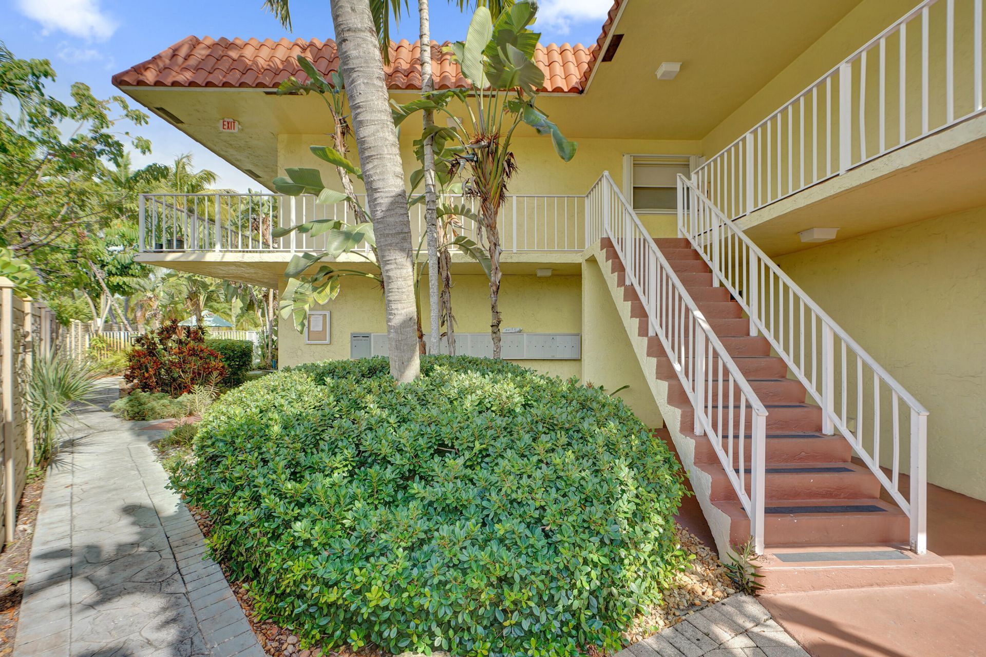 1125 NE 16th Place, Unit 209, Fort Lauderdale, FL 33305 Photo