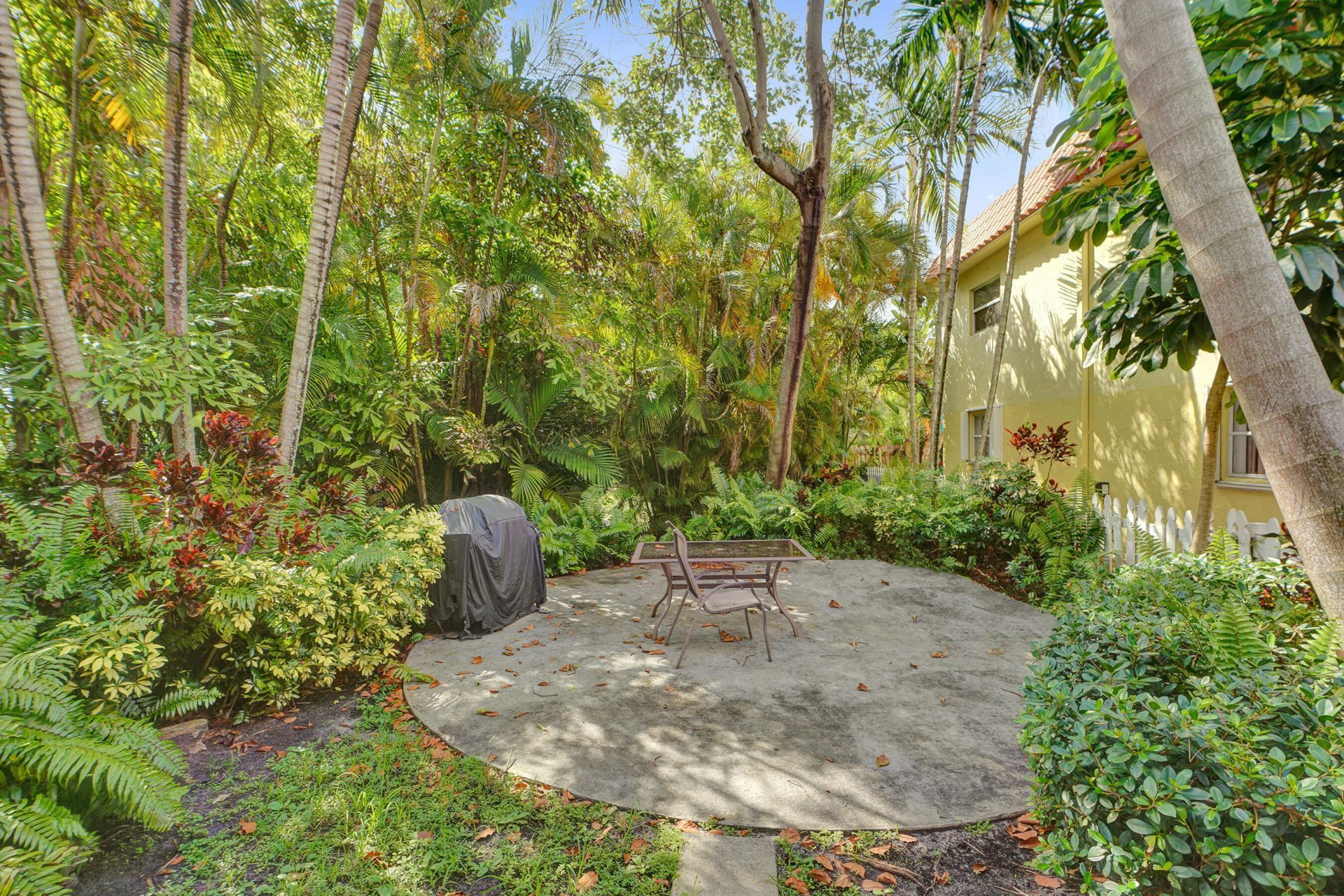 1125 NE 16th Place, Unit 209, Fort Lauderdale, FL 33305 Photo