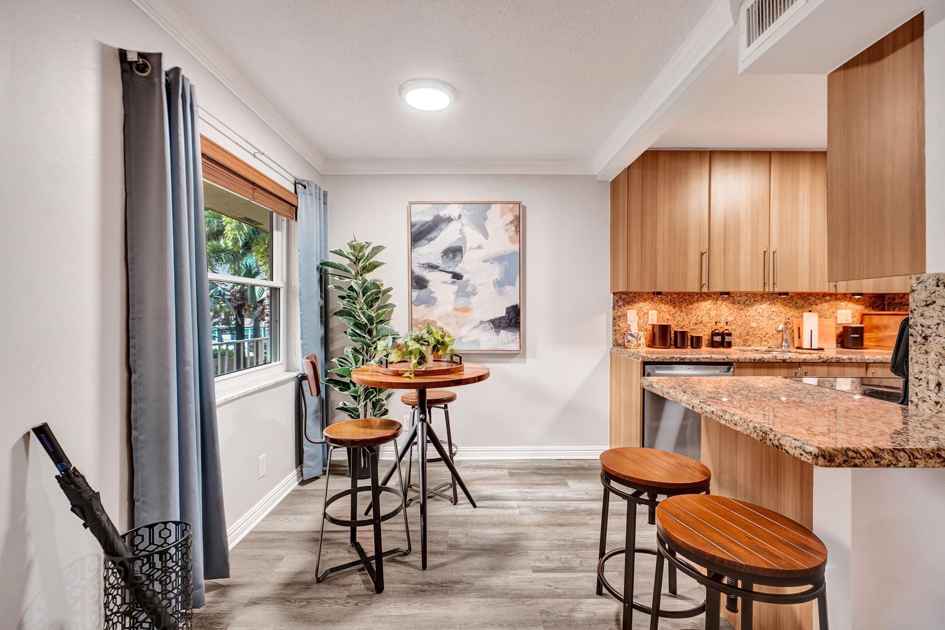 1125 NE 16th Place, Unit 209, Fort Lauderdale, FL 33305 Photo