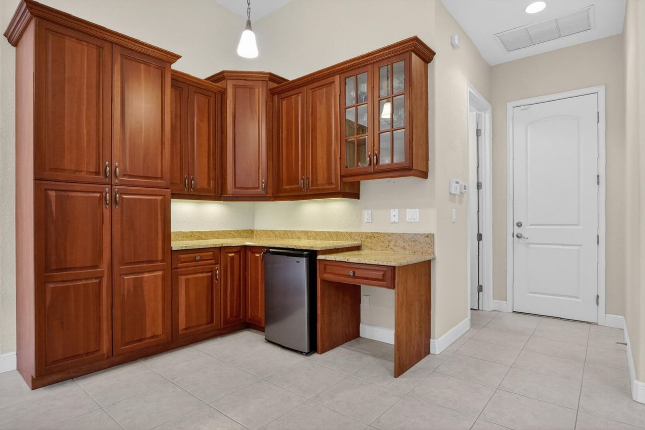 9523 Shadow Lane, Fort Pierce, FL 34951 Photo