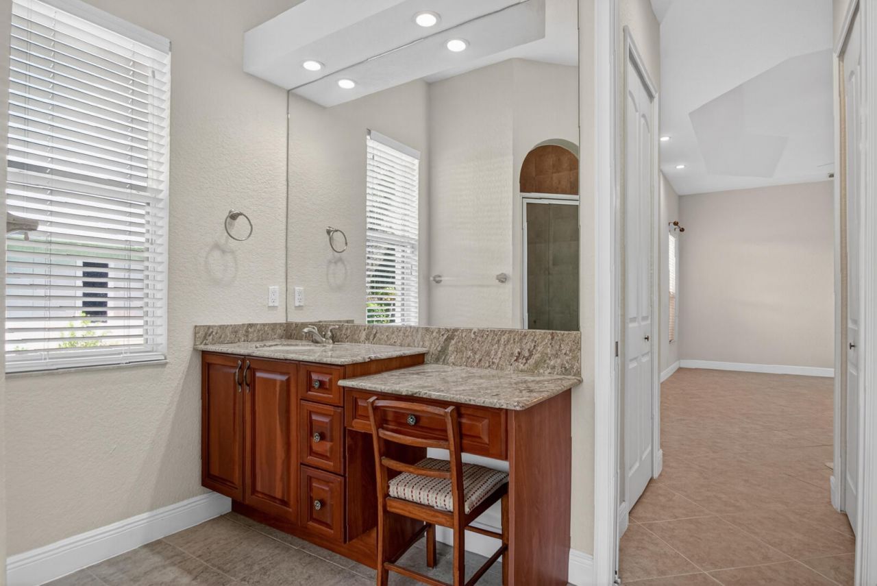 9523 Shadow Lane, Fort Pierce, FL 34951 Photo