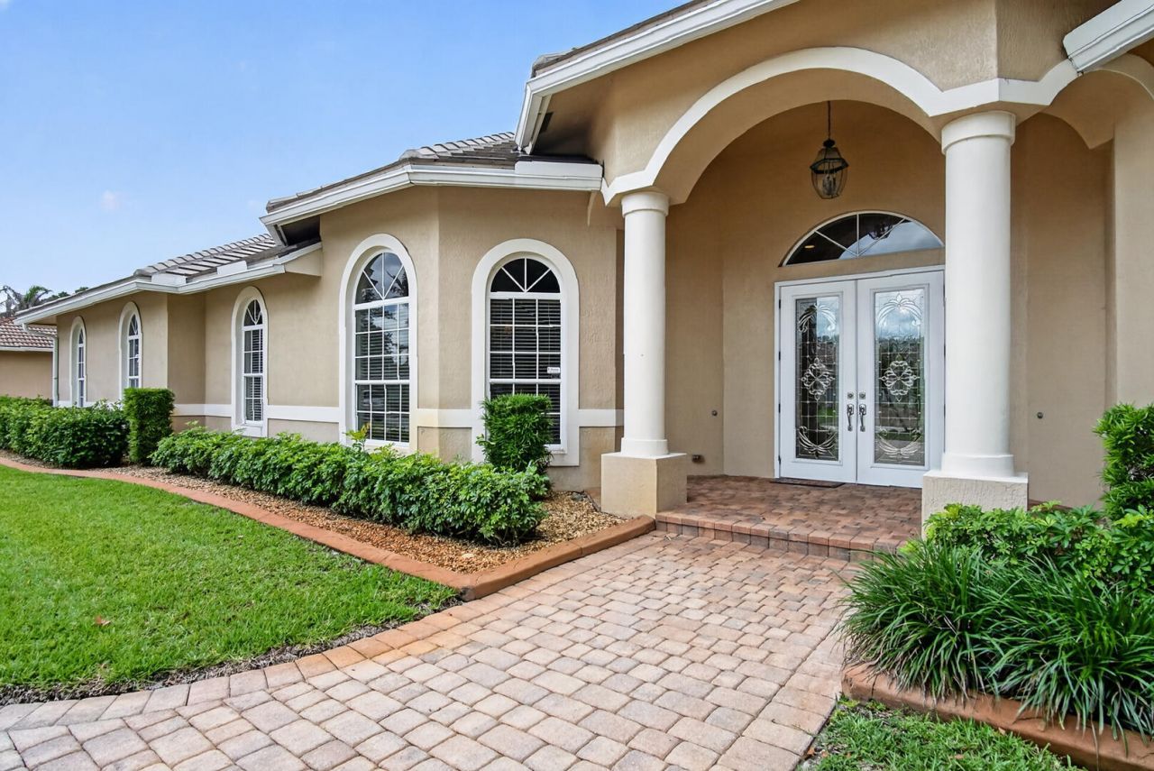9523 Shadow Lane, Fort Pierce, FL 34951 Photo