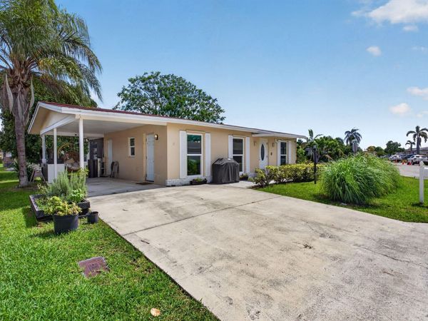 1601 NW 48th Place, Deerfield Beach, FL 33064