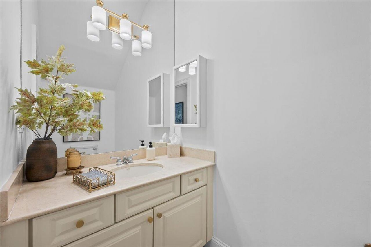 2104 Spring Court, Palm Beach Gardens, FL 33410 Photo