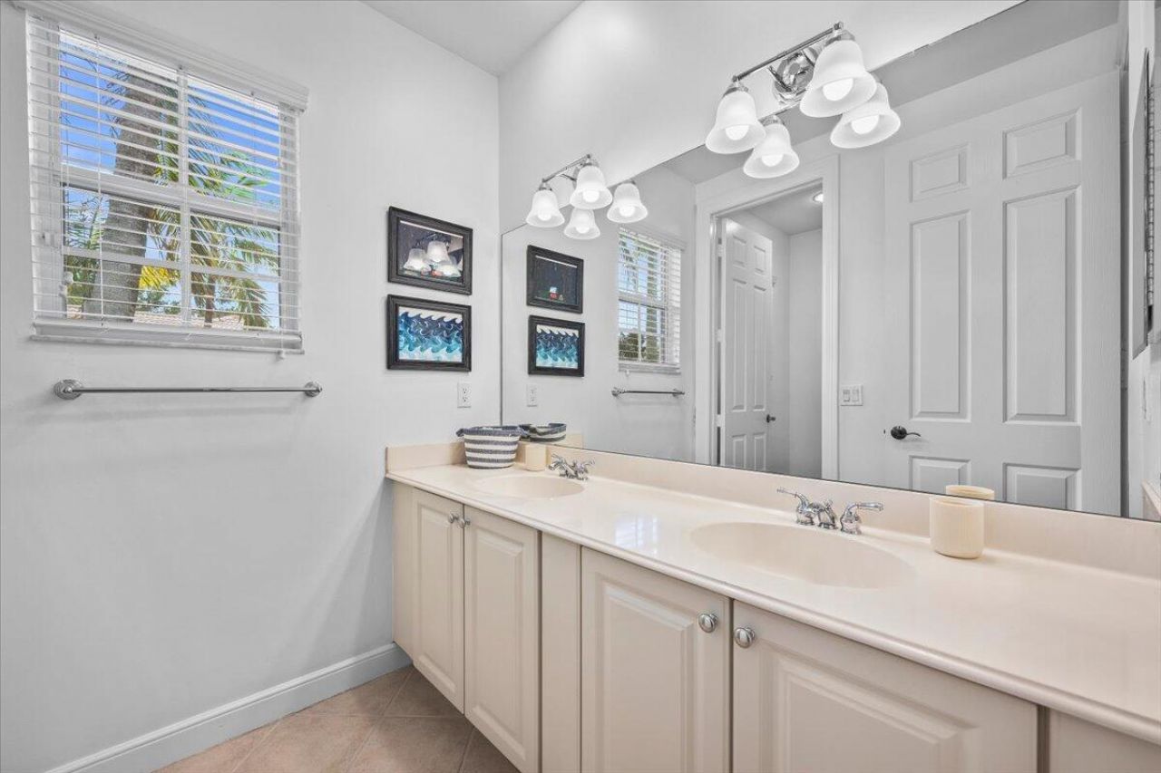 2104 Spring Court, Palm Beach Gardens, FL 33410 Photo