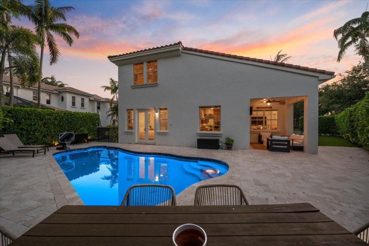 2104 Spring Court, Palm Beach Gardens, FL 33410 Photo