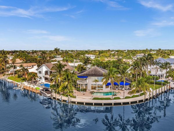 2888 NE 33rd Street, Lighthouse Point, FL 33064