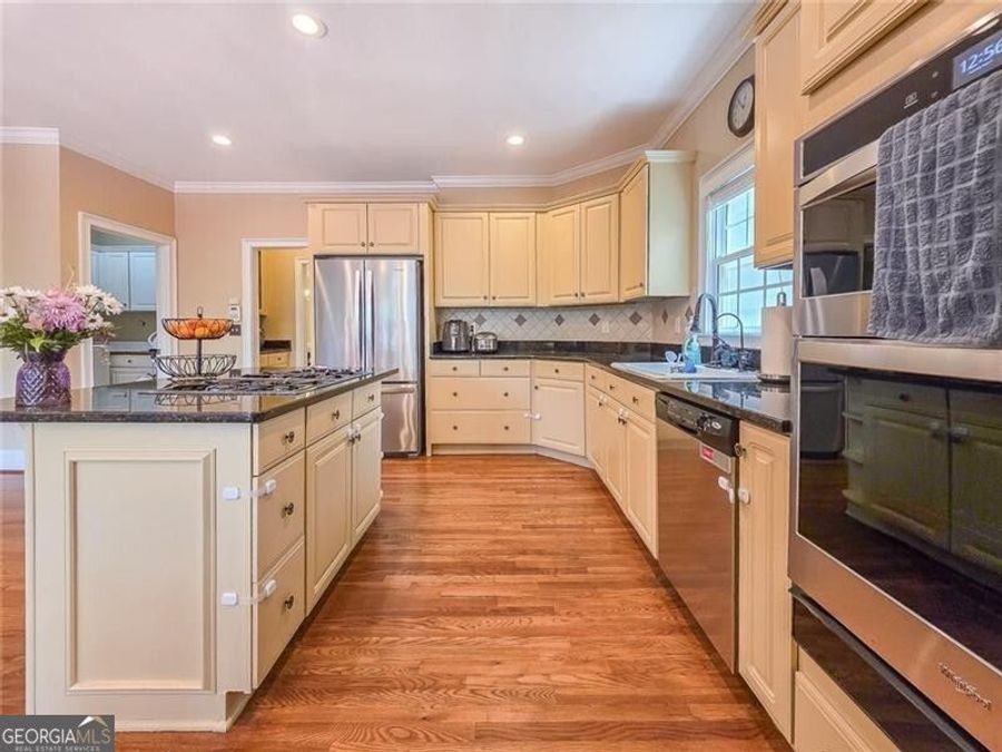 Property Image 11