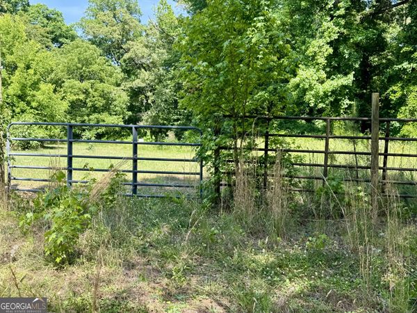 1040 White Oak Lane, Greensoboro, GA 30642