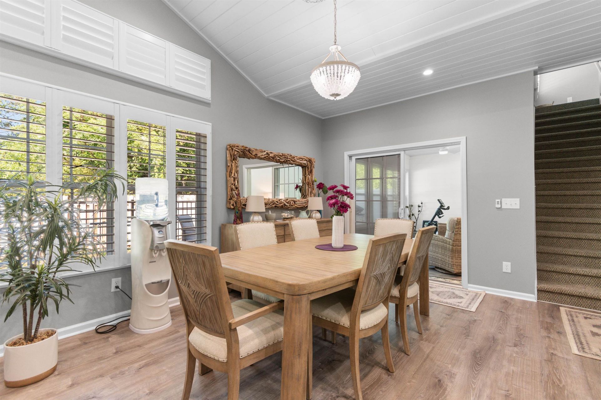 4246 River Gate Ln. Photo 6