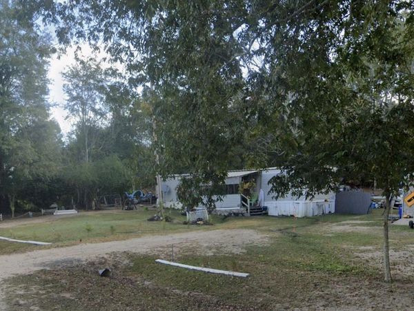1105 Highway 171 , Graceville, FL 32440