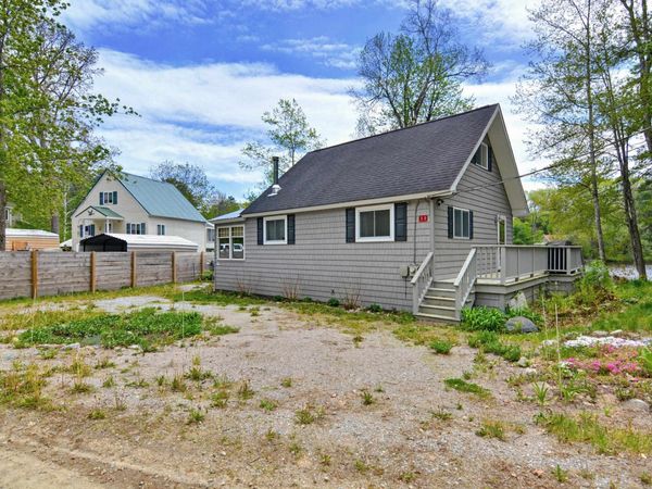 33 Moccasin Trail, Hillsborough, NH 03244