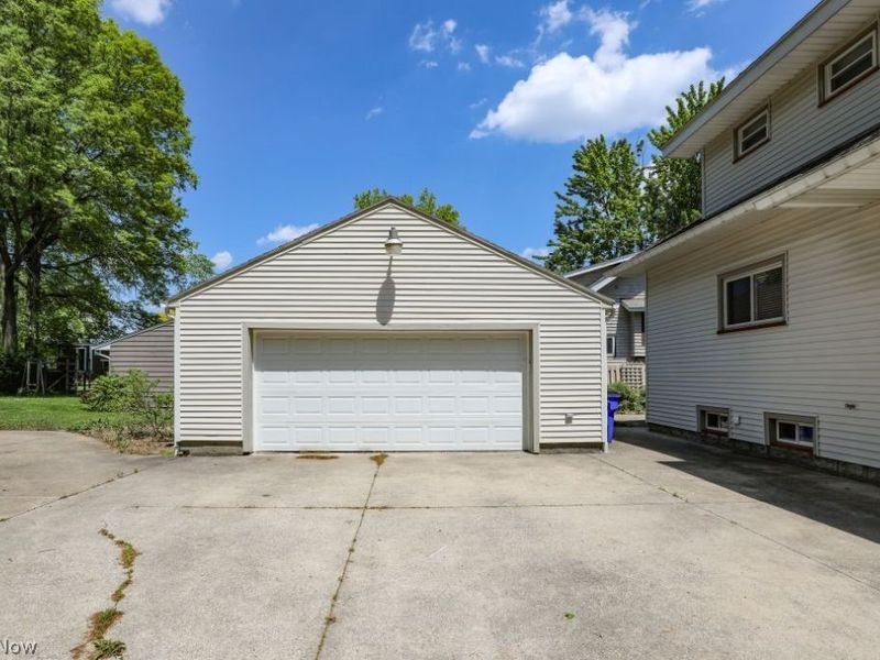 228 Lawrence Street , Ravenna, OH 44266 Photo 9
