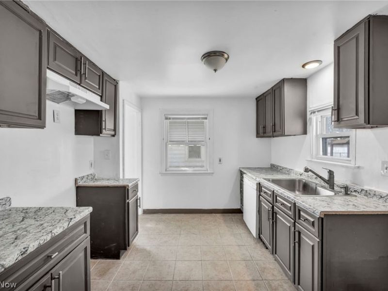 22601 Ivan Avenue, Euclid, OH 44123 Photo 13