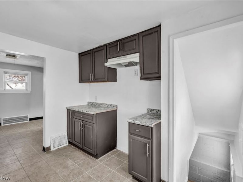 22601 Ivan Avenue, Euclid, OH 44123 Photo 15