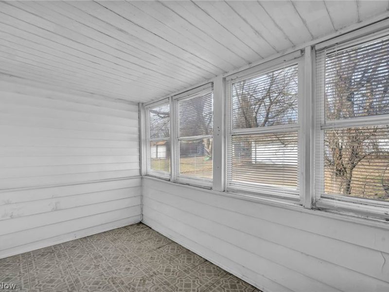 22601 Ivan Avenue, Euclid, OH 44123 Photo 18