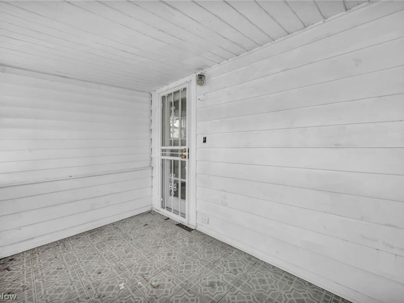 22601 Ivan Avenue, Euclid, OH 44123 Photo 19
