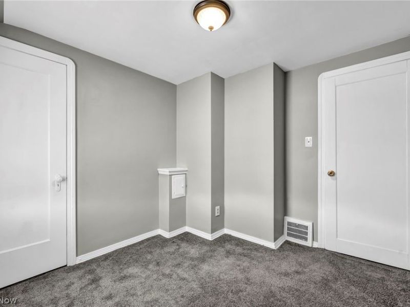 22601 Ivan Avenue, Euclid, OH 44123 Photo 26