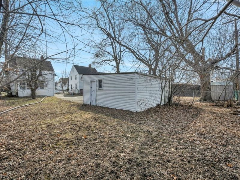 22601 Ivan Avenue, Euclid, OH 44123 Photo 35