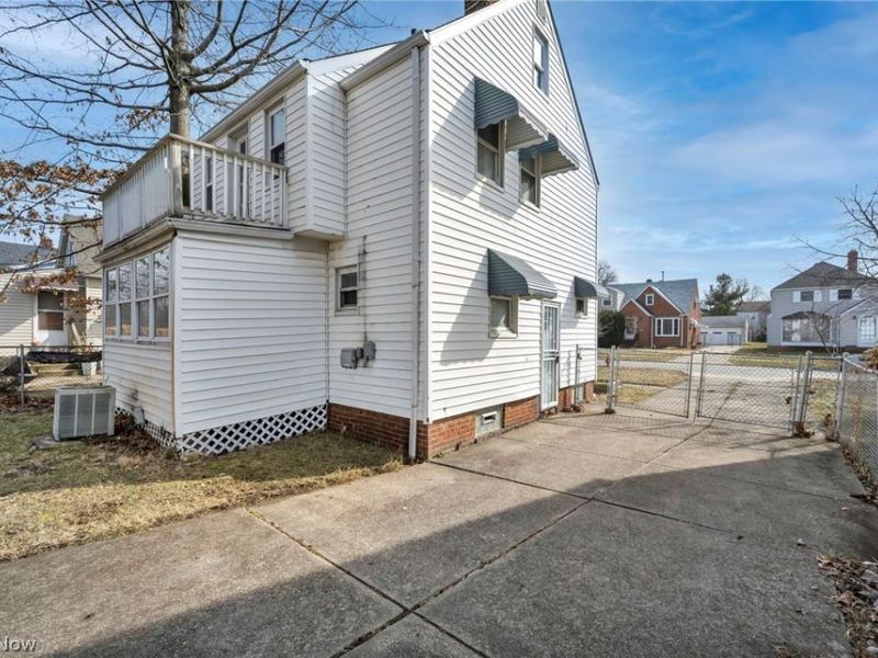 22601 Ivan Avenue, Euclid, OH 44123 Photo 37
