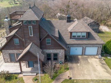 5240 Adams Road, Mounds, OK 74047