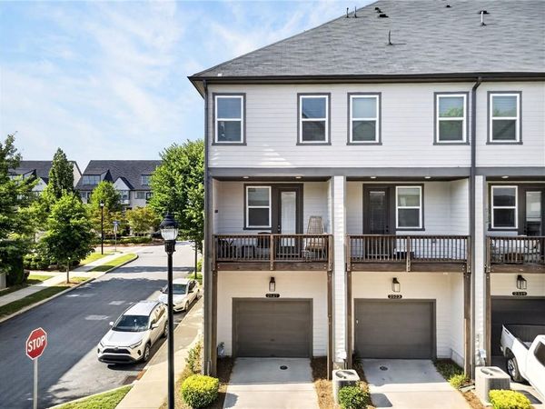 2527 Figaro Drive, Unit 214, Atlanta, GA 30339