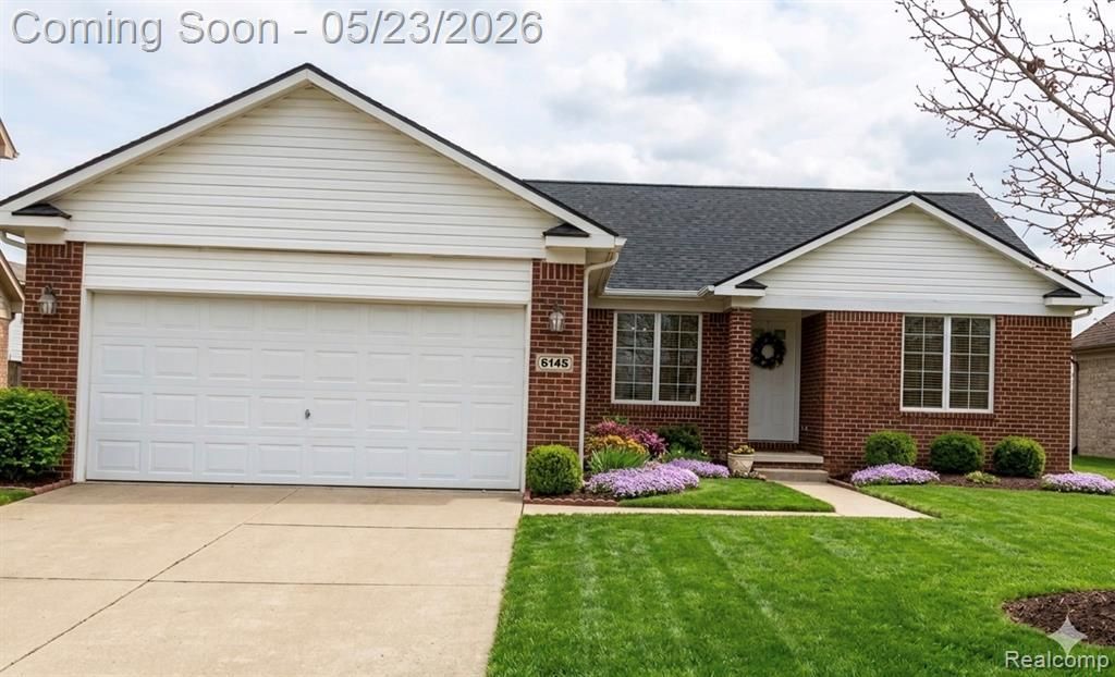 6145 Crystal Lake Drive, Romulus, MI 48174 Main Photo