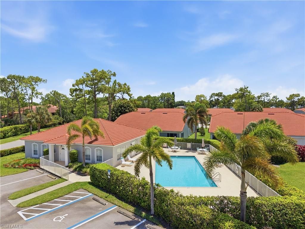 378 Melrose Pl, Unit 4, Naples, FL 34104 Photo