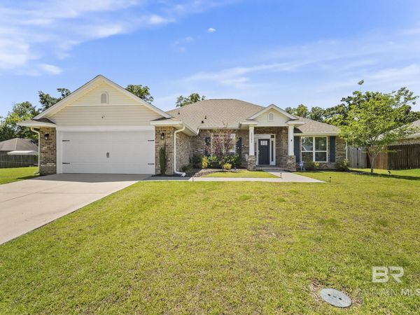 23260 Ridgewood Drive, Robertsdale, AL 36567