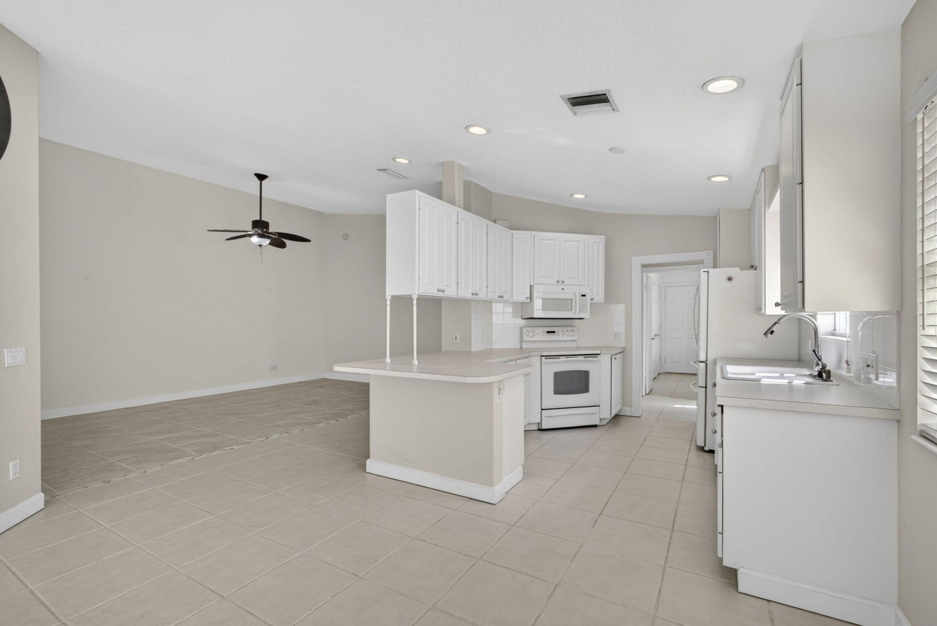 8093 Montserrat Place, Wellington, FL 33414 Photo