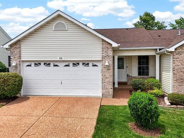 175 Silo View Drive, Unit 393B, Wentzville, MO 63385