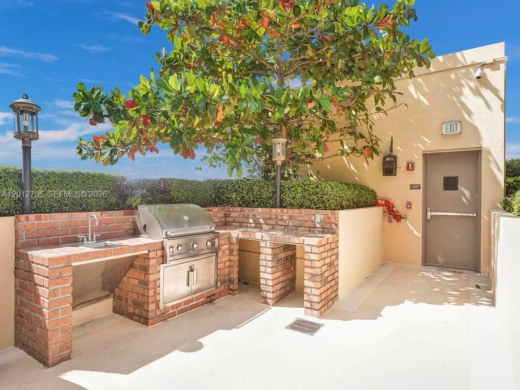 2475 Brickell Ave, Unit 804, Miami, FL 33129 Photo