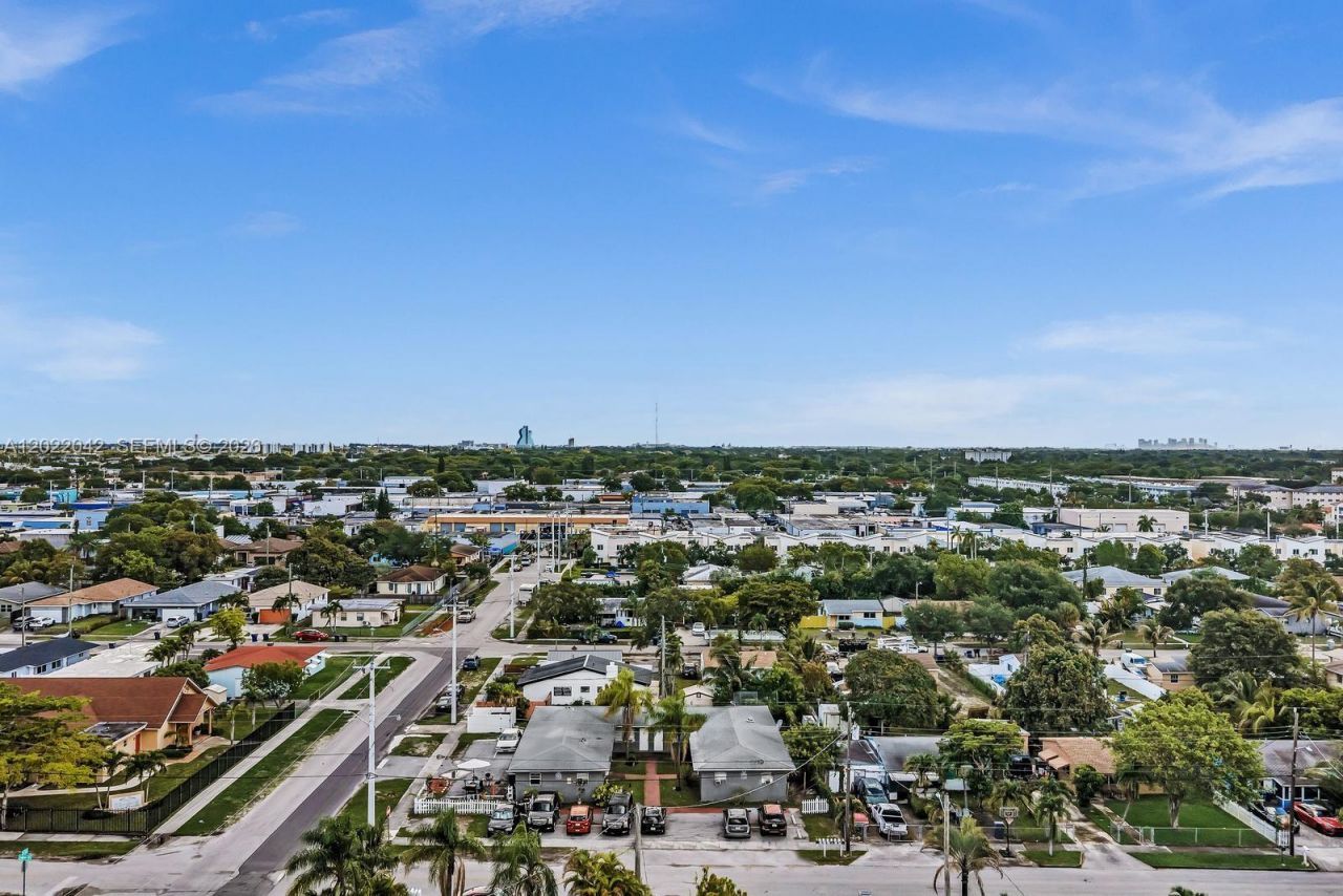 5685 Flagler St , Unit 2, Hollywood, FL 33023 Photo
