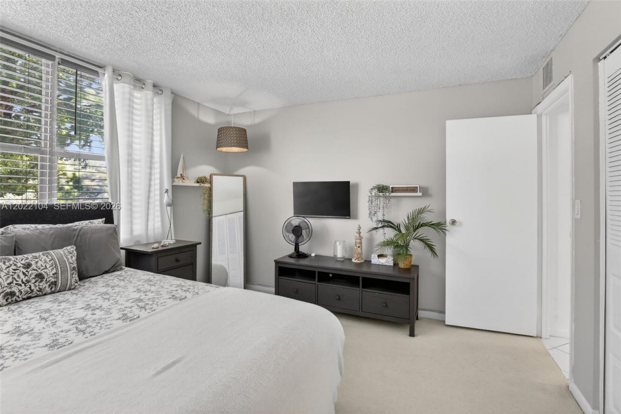 3771 Environ Blvd , Unit 355, Lauderhill, FL 33319 Photo
