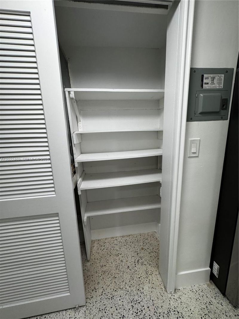 2725 SW 25th St, Unit 1, Miami, FL 33133 Photo
