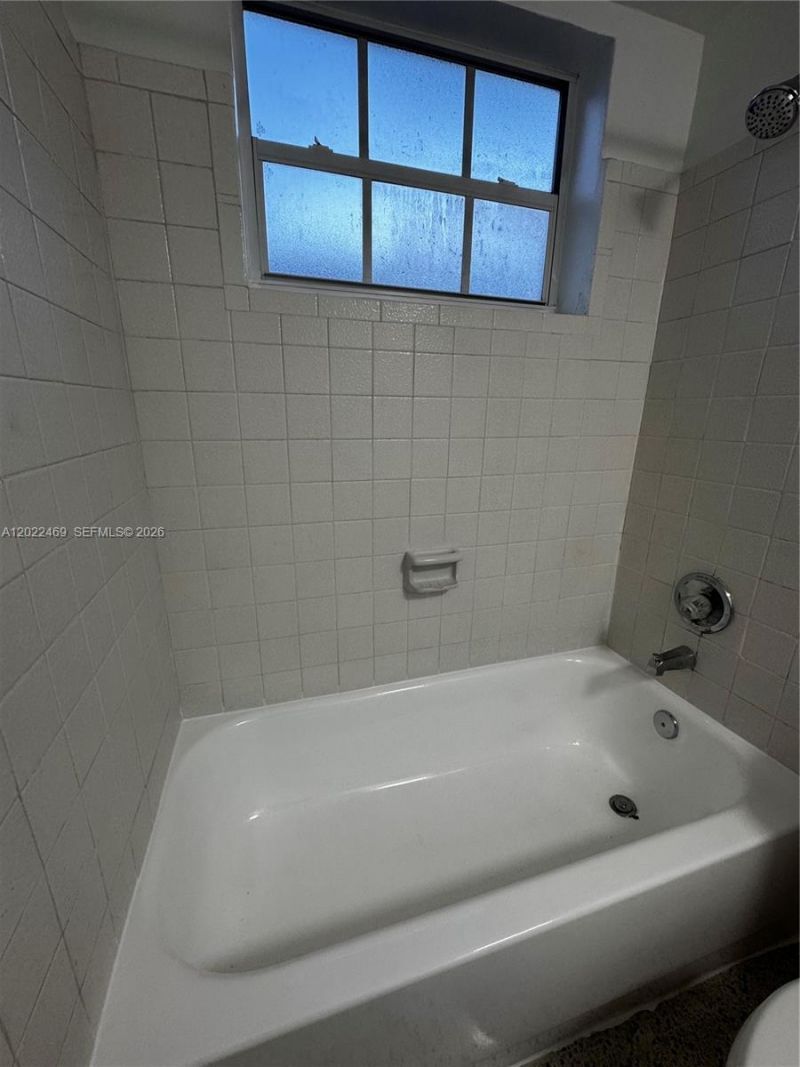 2725 SW 25th St, Unit 1, Miami, FL 33133 Photo