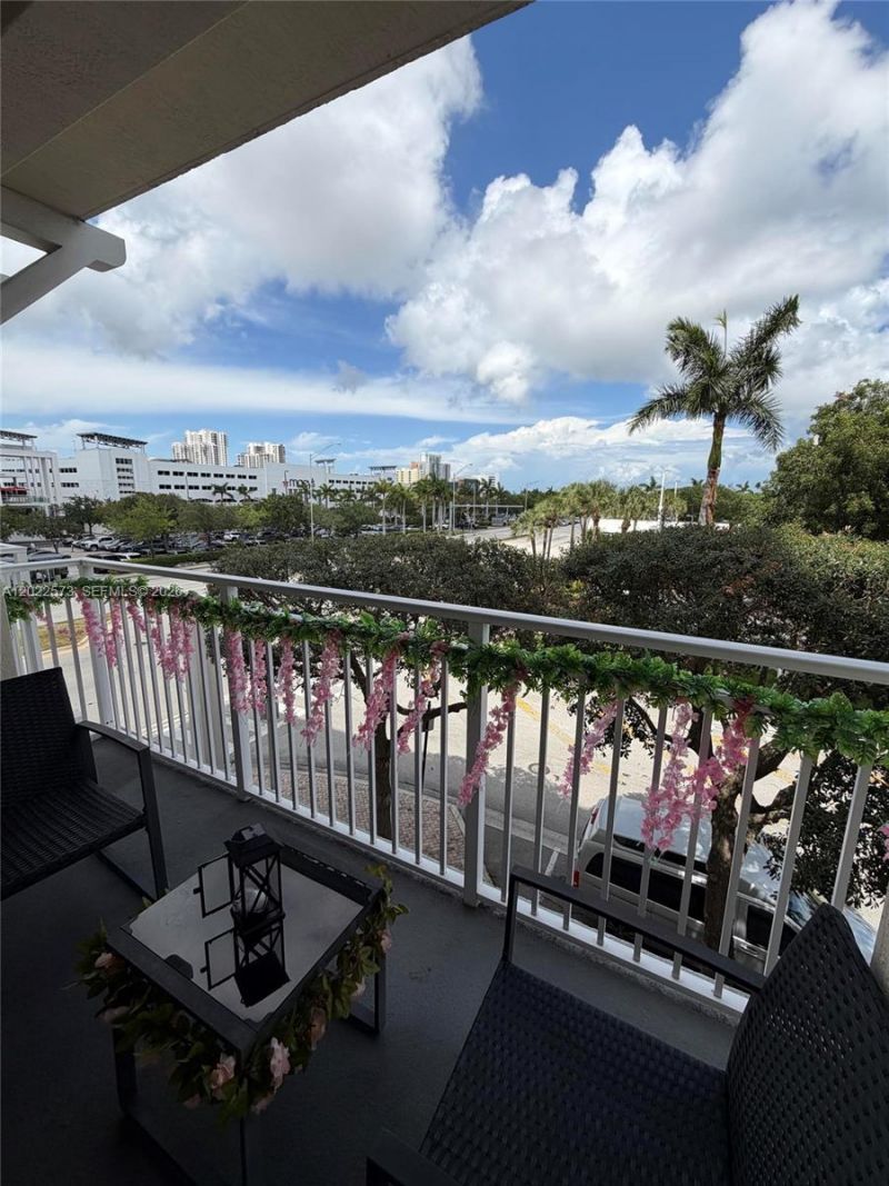 7266 SW 88th St, Unit A203, Miami, FL 33156 Photo