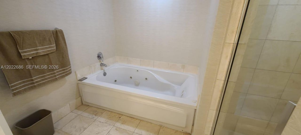 17375 Collins Ave, Unit 1007, Sunny Isles Beach, FL 33160 Photo