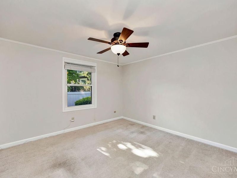 3132 Birchway Drive, Cincinnati, OH 45251 Photo 12