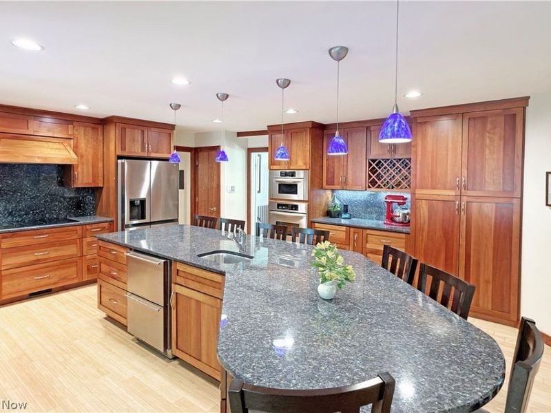 2239 Edgeview Drive , Hudson, OH 44236 Photo 11