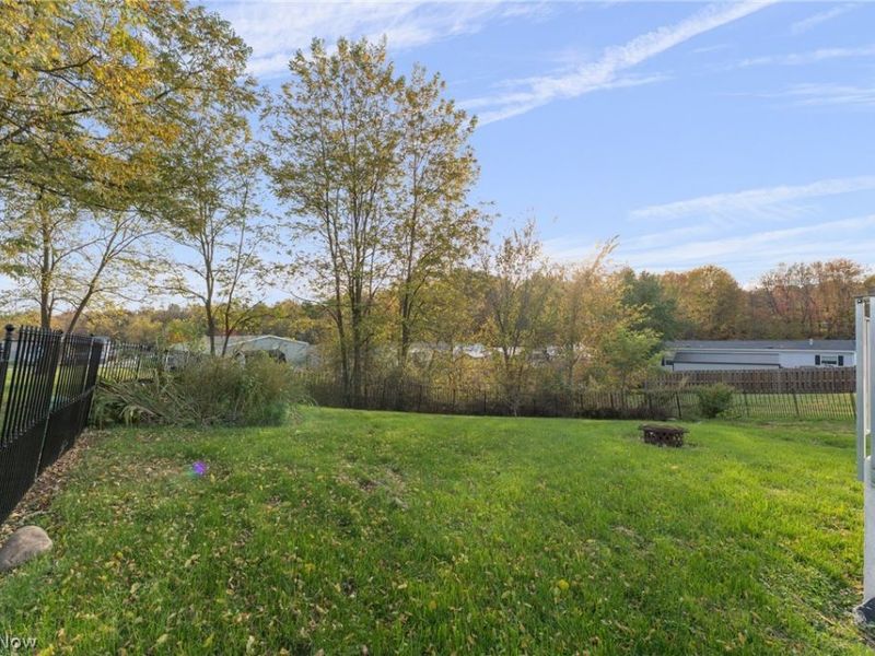 1005 Overlook Drive SW, Canton, OH 44706 Photo 8