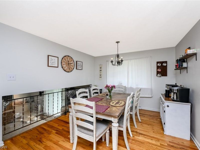 12460 Amber Circle NW, Uniontown, OH 44685 Photo 5