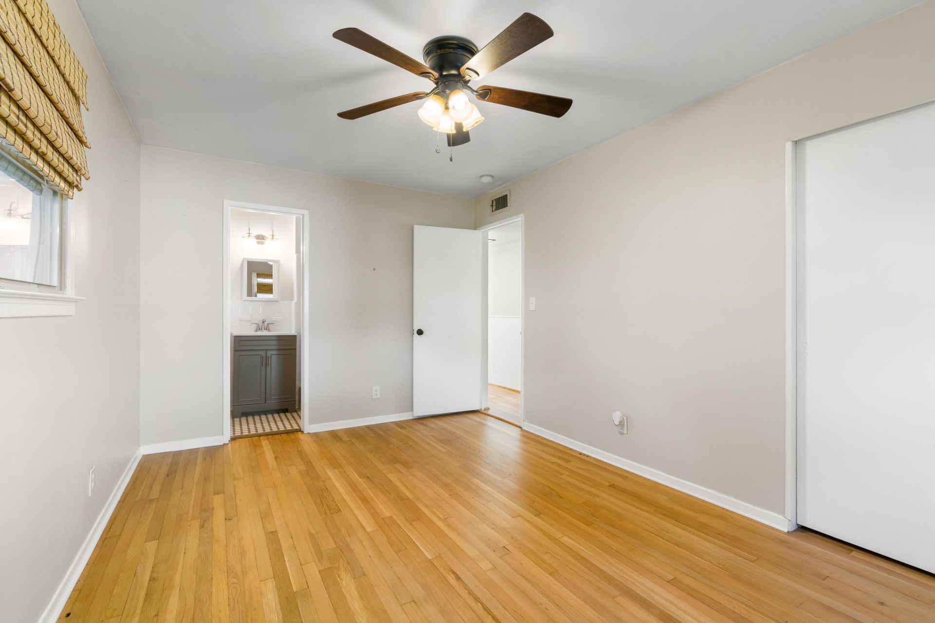 2111 Barbour Drive Photo 16