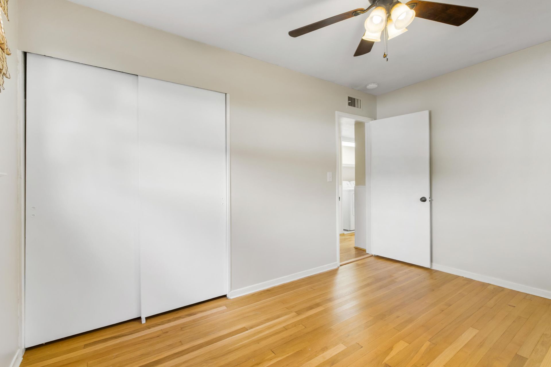 2111 Barbour Drive Photo 25