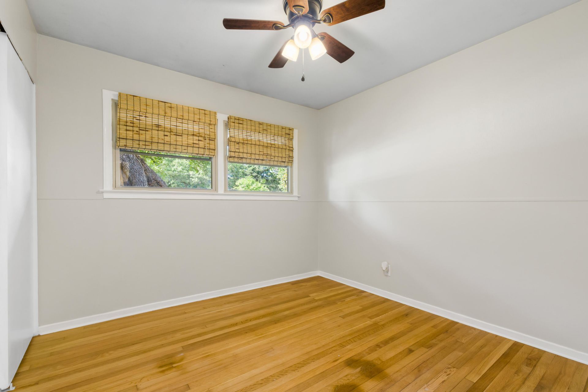 2111 Barbour Drive Photo 26