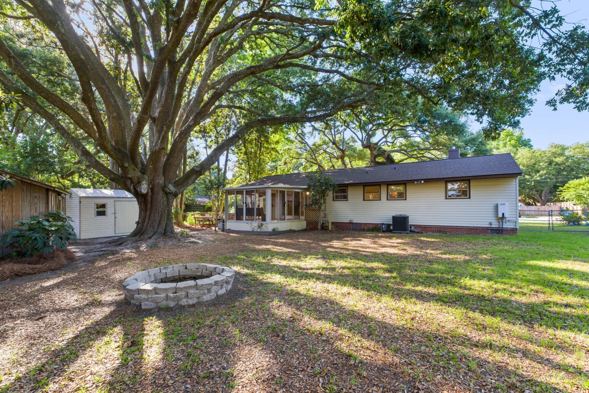 2111 Barbour Drive Photo 41
