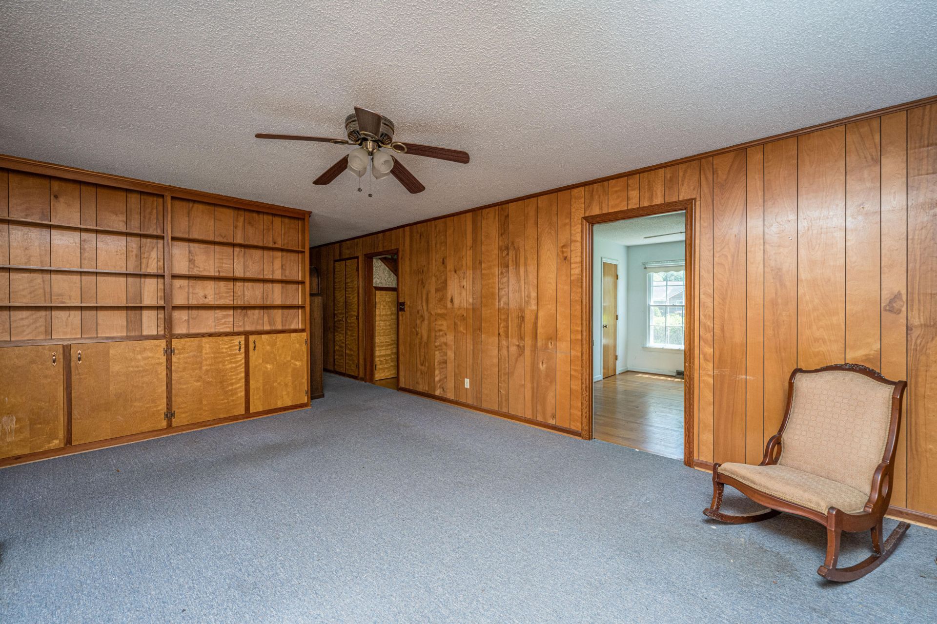 301 Mcclain Street Photo 14
