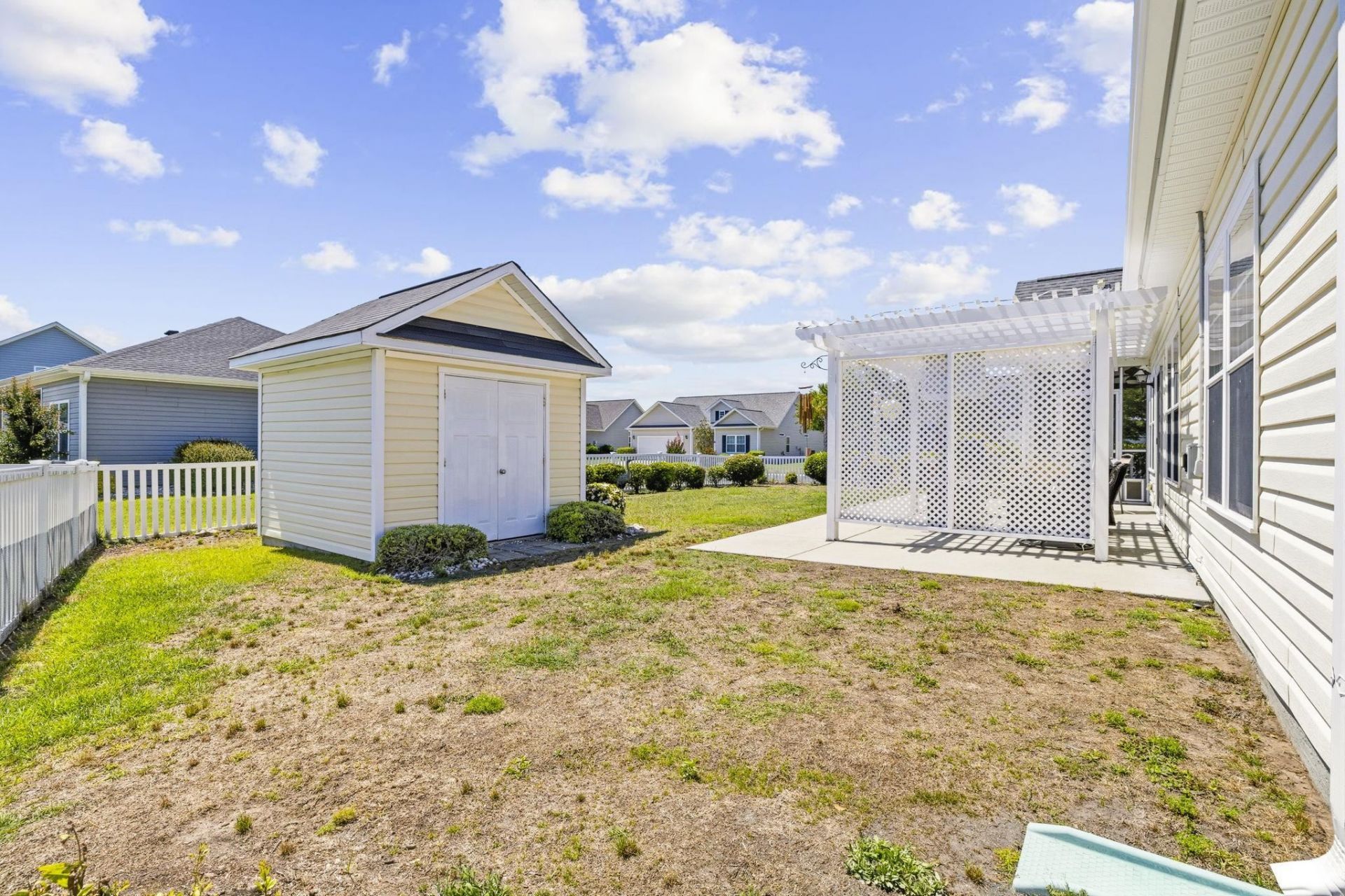 316 Hillsborough Dr. Photo 31